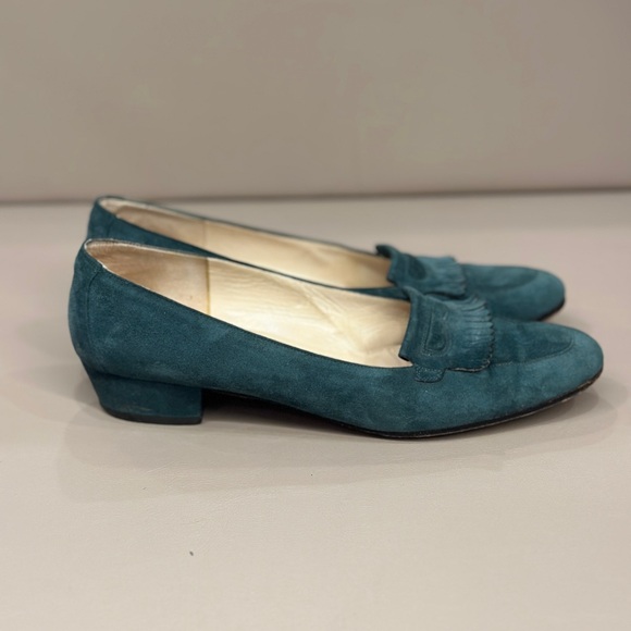 Vintage Salvatore Ferragamo teal suede loafers - Picture 3 of 10